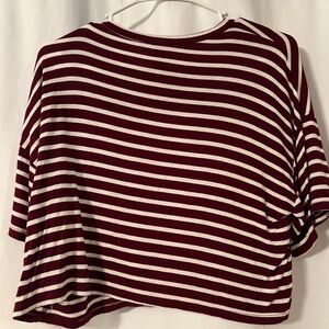 Forever 21 Boxy Cropped Short Sleeve Tee